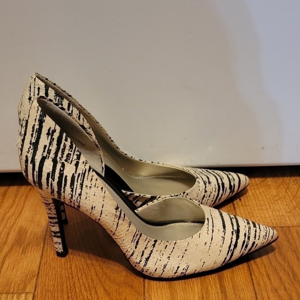 SIZE 7.5 | a.n.a faux snake skin pointed toe heels